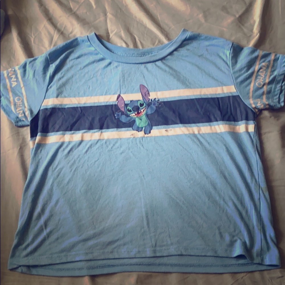 Blue extravagant stitch shirt